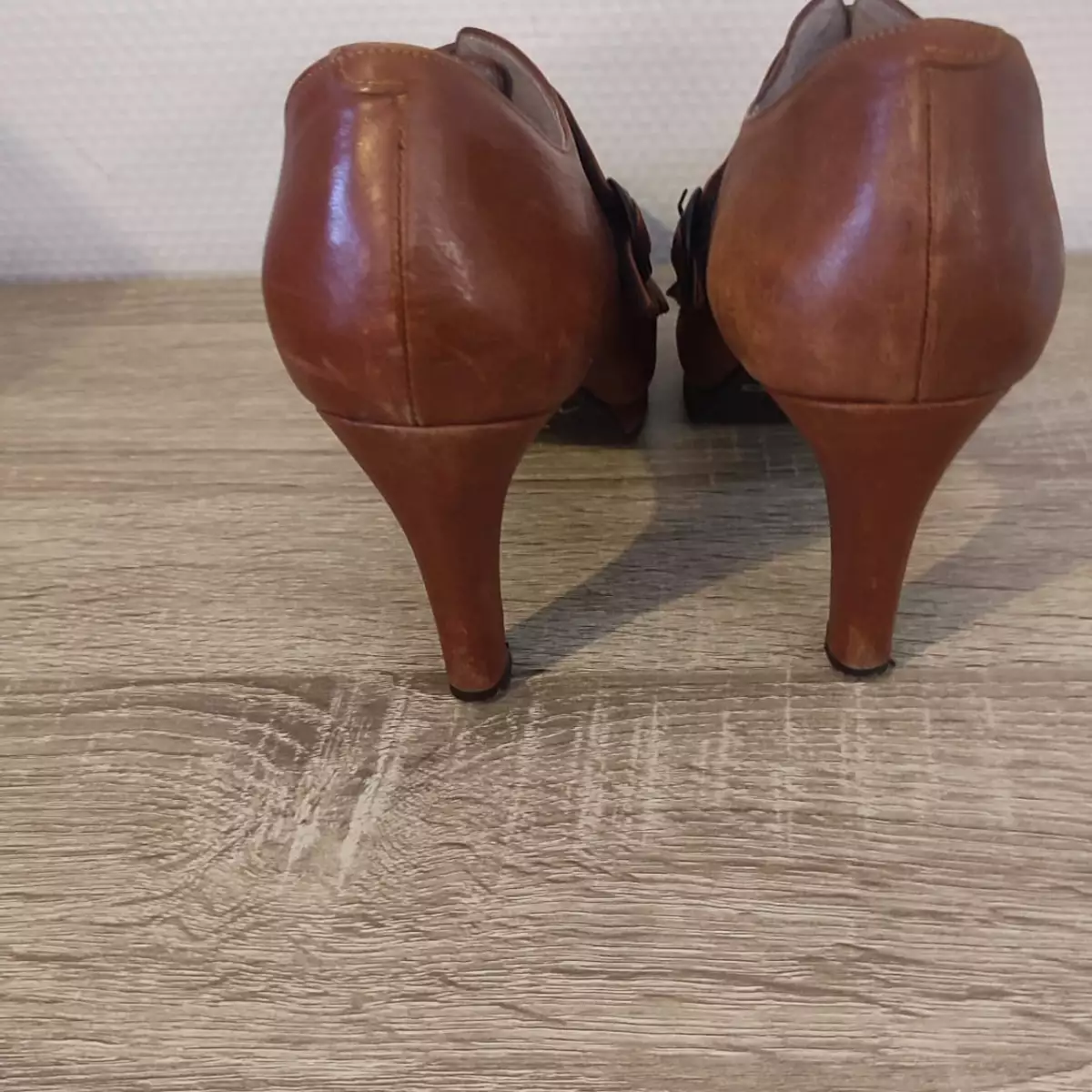 Chaussures à talon, fermée T 39