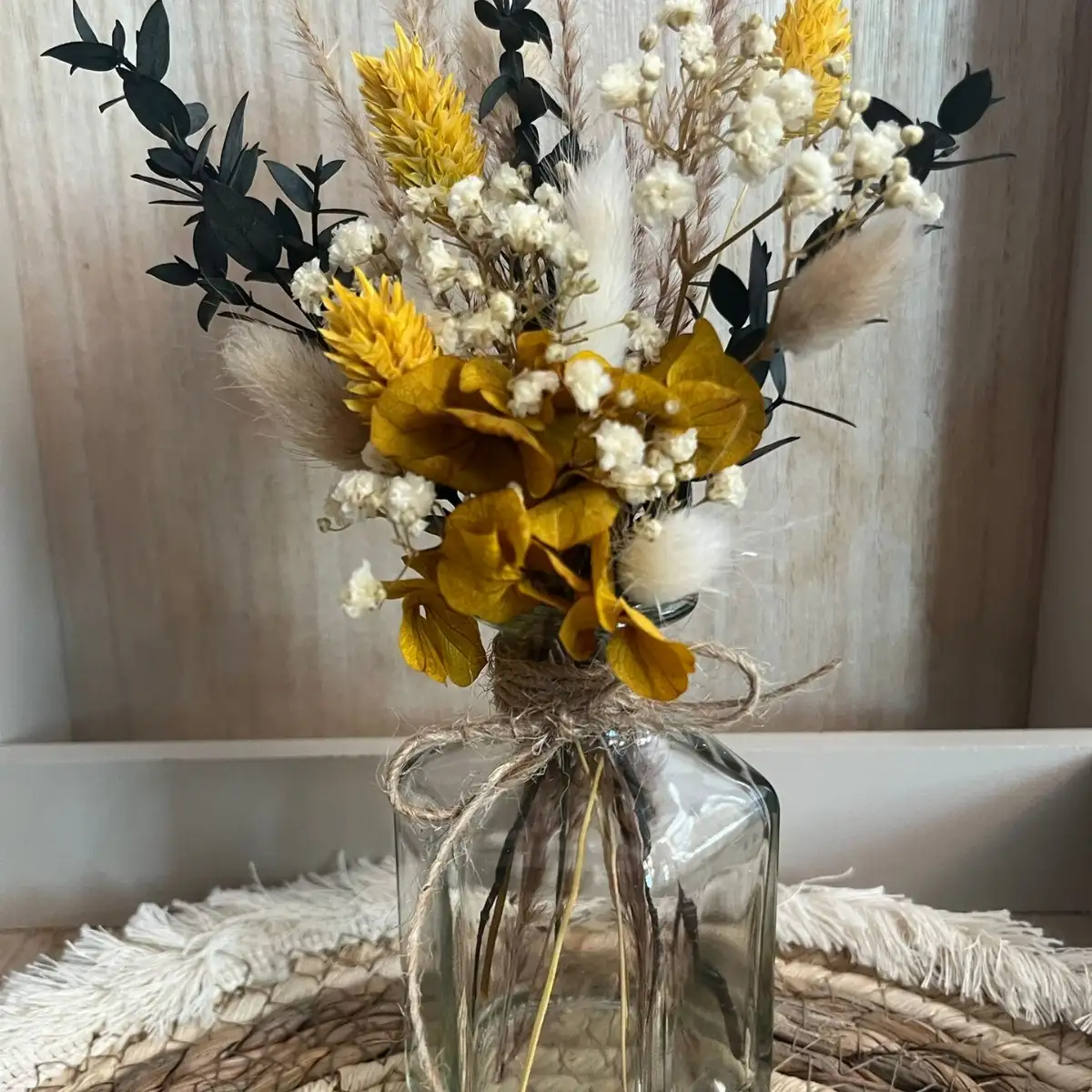 Mini Bouquet de Fleurs Séchées "Douceur Champêtre" dans Vase Géométrique