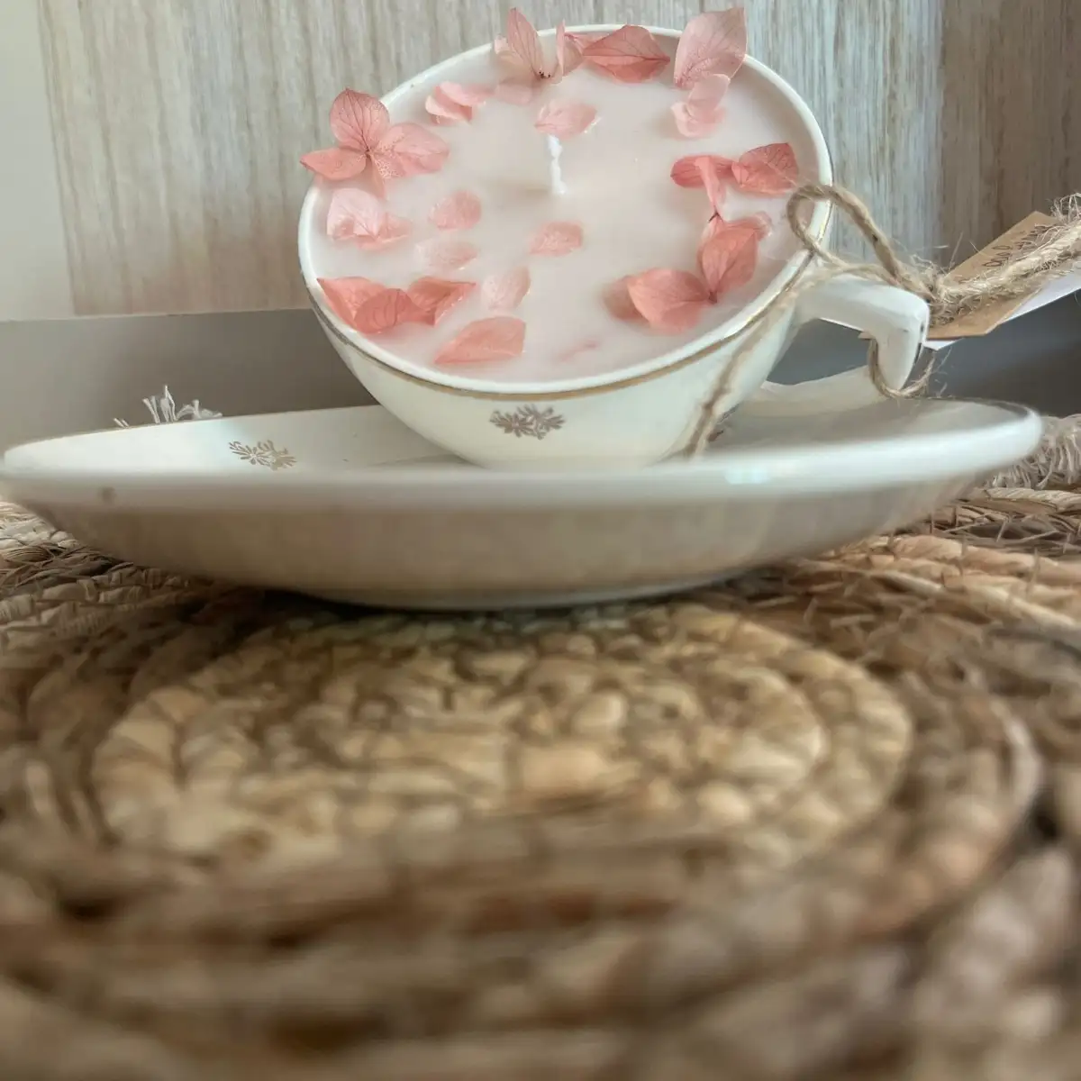 Bougie Parfumée Cèdre du Liban & Fleurs Séchées
