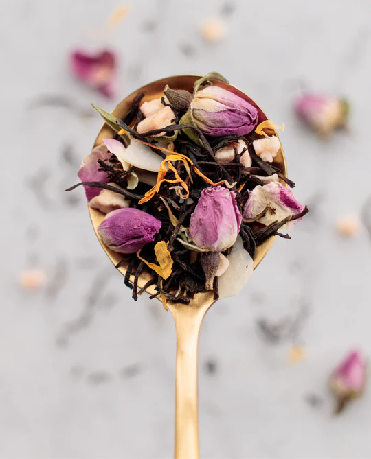 Thé Vert Amazigh Flower - Thé vert Kényan, amande, roses du Maroc