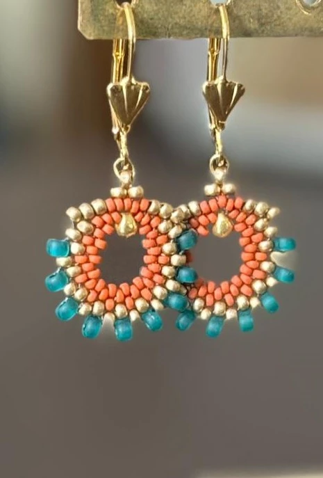 Boucles d'Oreilles - Fancy Shell's Corail, Or & Bleu Turquoise - Nina Boutik