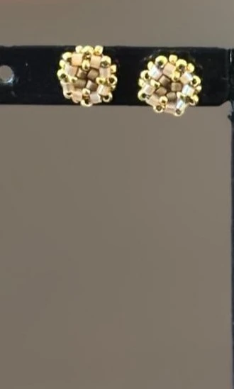 Puces d'Oreilles - Sakura Beige & Dorée - Nina Boutik